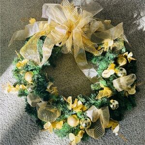 Elegant Gold Holiday Wreath Christmas XL 30” CUSTOM NEW! Indoor / Outdoor